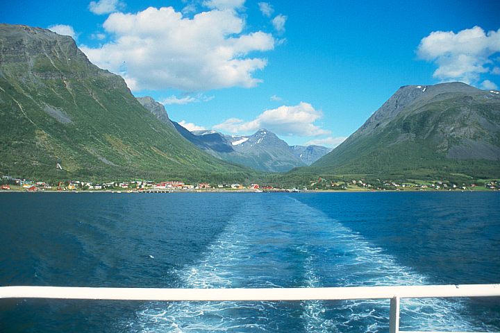 TromsKafjord01 - 75KB
